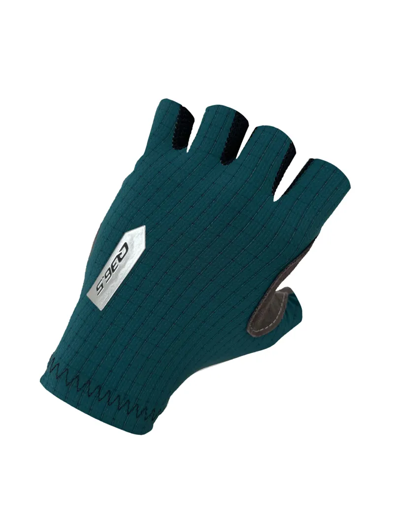 Cycling discount without gloves